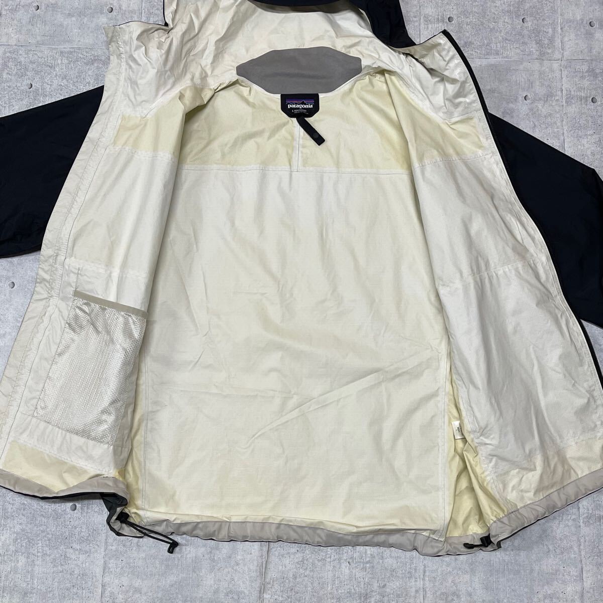 未使用 Patagonia TorrentShell Jacket パタゴニア　　h2no トイレンドシャル マウンテンパーカー 止水ジッパー リップストップ YL785_画像4