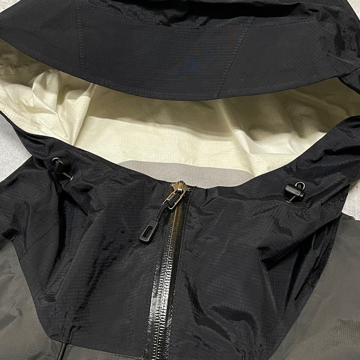 未使用 Patagonia TorrentShell Jacket パタゴニア　　h2no トイレンドシャル マウンテンパーカー 止水ジッパー リップストップ YL785_画像8