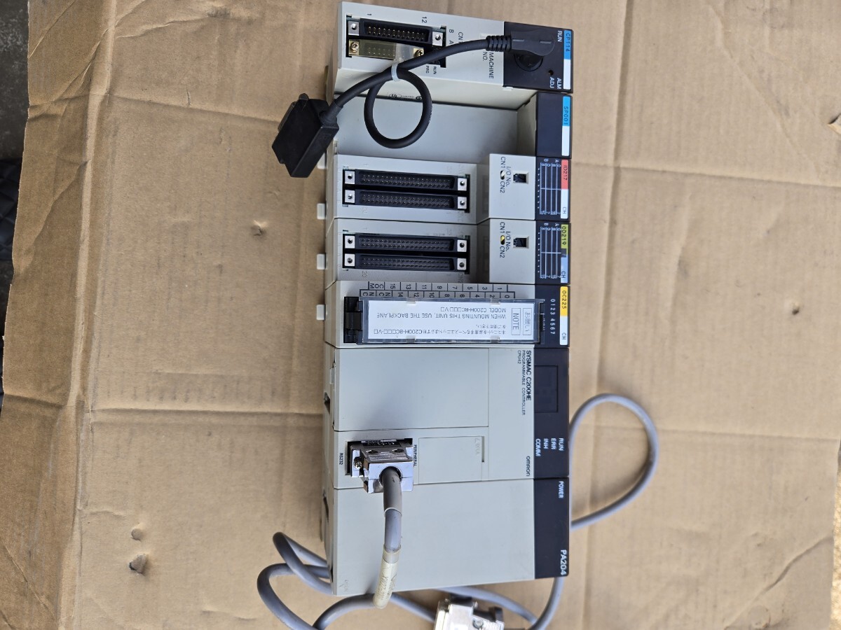 オムロン　C200HE PA204 プログラムコントローラー　電源ユニット他一式