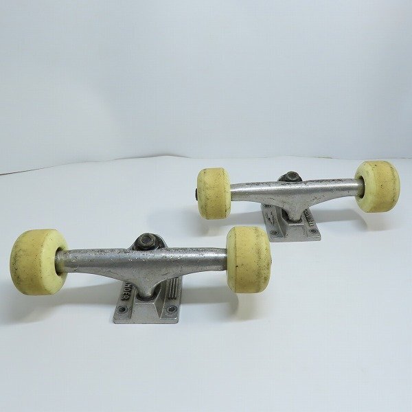 THUNDER TRUCK/ Thunder skateboard / skateboard truck /000