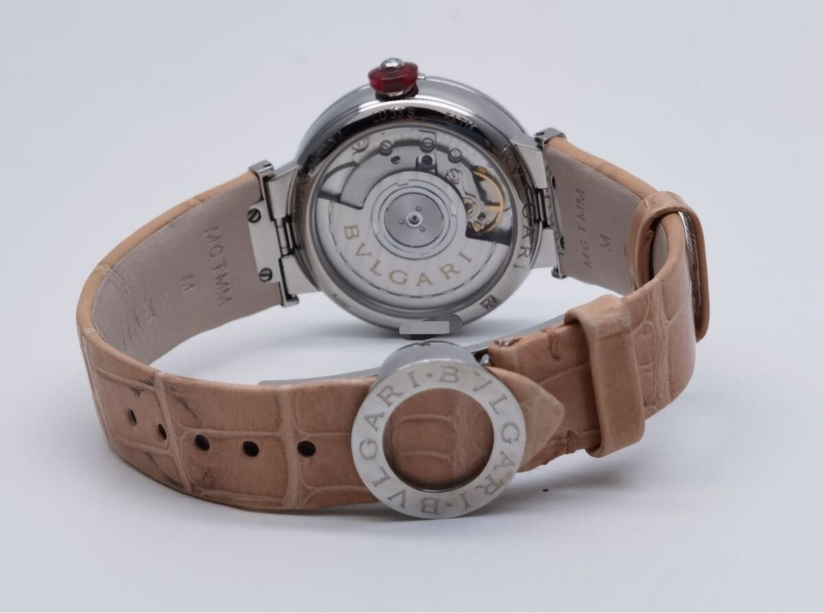 中古美品 ブルガリ BVLGARI ルチェア LU33S ダイヤベゼル 中古美品 ブルガリ BVLGARI ルチェア LU33S ダイヤベゼル