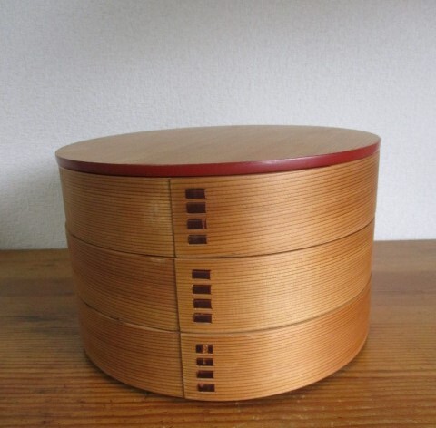 ■秋田大館 栗久 曲げわっぱ 重箱 φ23cm 丸三段重 内朱 秋田杉 日本製