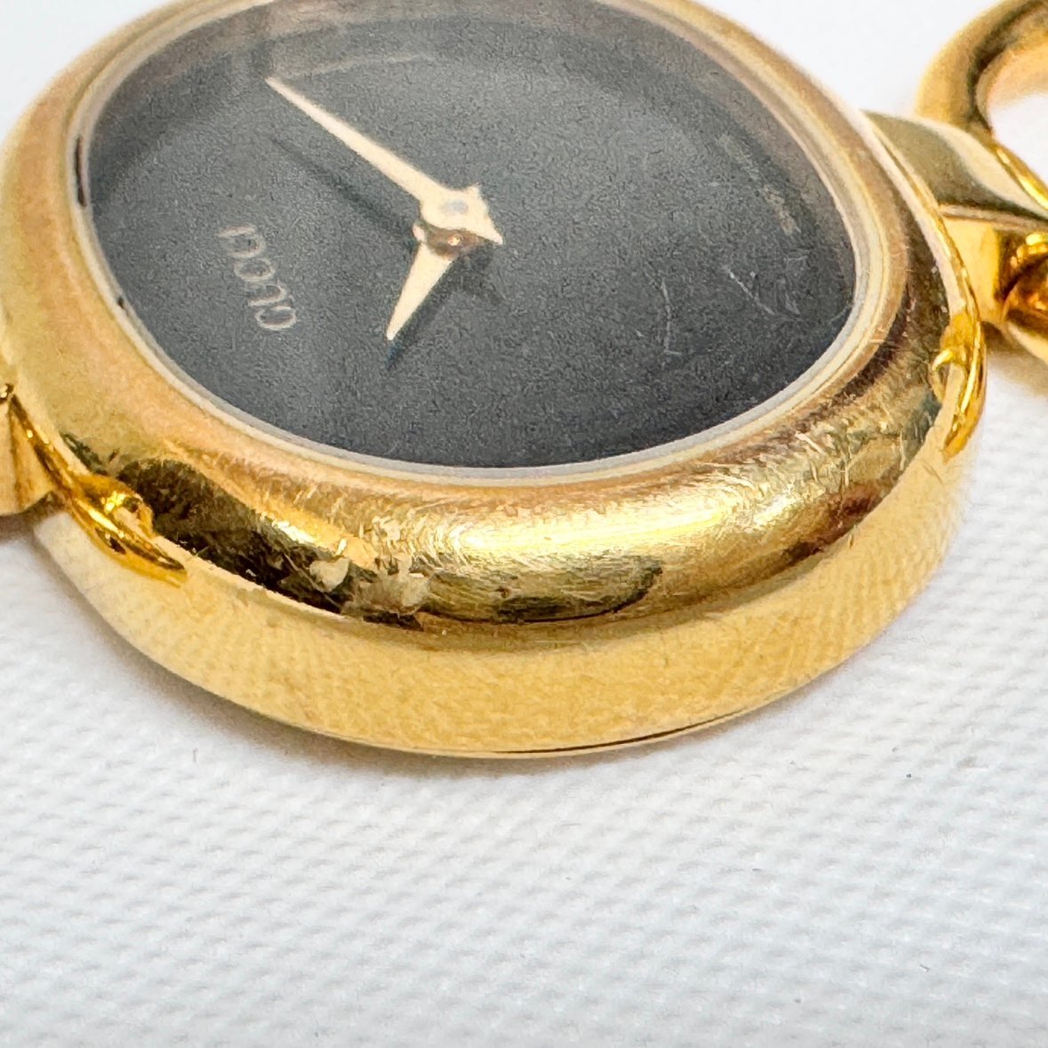 ☆GUCCI/グッチ 3000.2.L レディース腕時計《電池切れジャンク ☆GUCCI/グッチ 3000.2.L レディース腕時計《電池切れジャンク