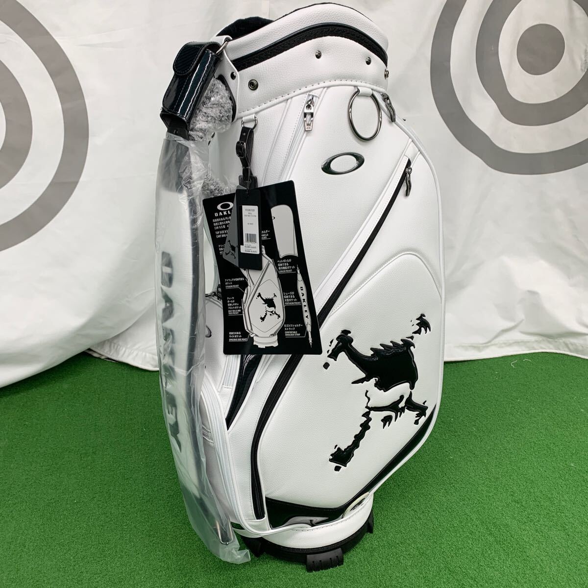 即決■キャディバッグ / OAKLEY オークリー　SKULL GOLF BAG 17.0 FW スカル　FOS901528　ホワイト　9.5型