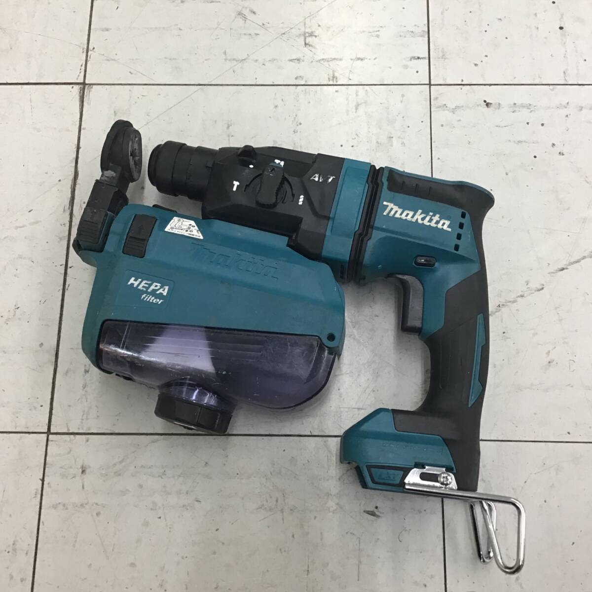 【中古品】 マキタ/makita コードレスハンマドリル・HR182DZKV ■送料無料・代引き・店頭受取対応■