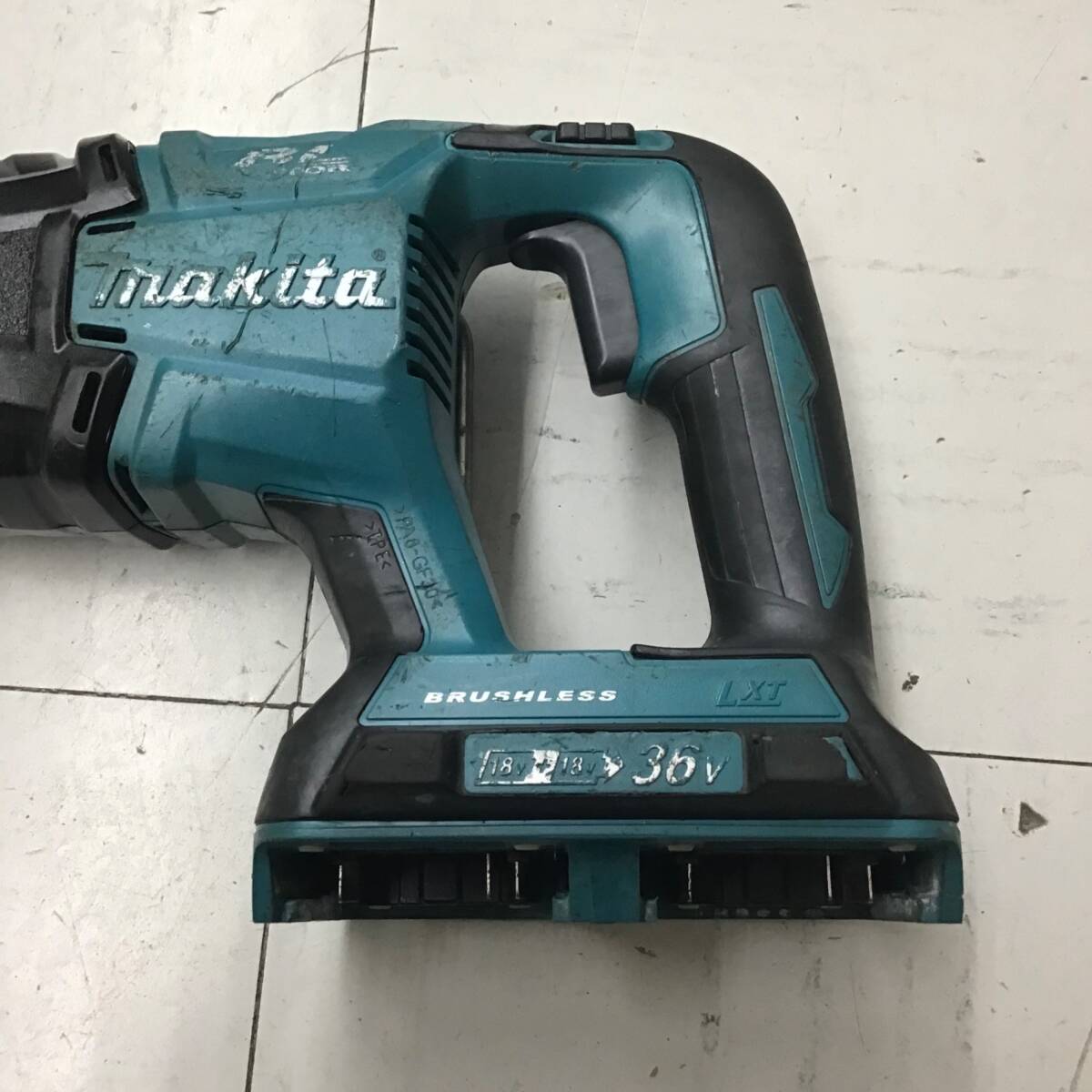 Yahoo!オークション - マキタ/makita コードレスレシプロソー Yahoo!オークション - マキタ/makita コードレスレシプロソー