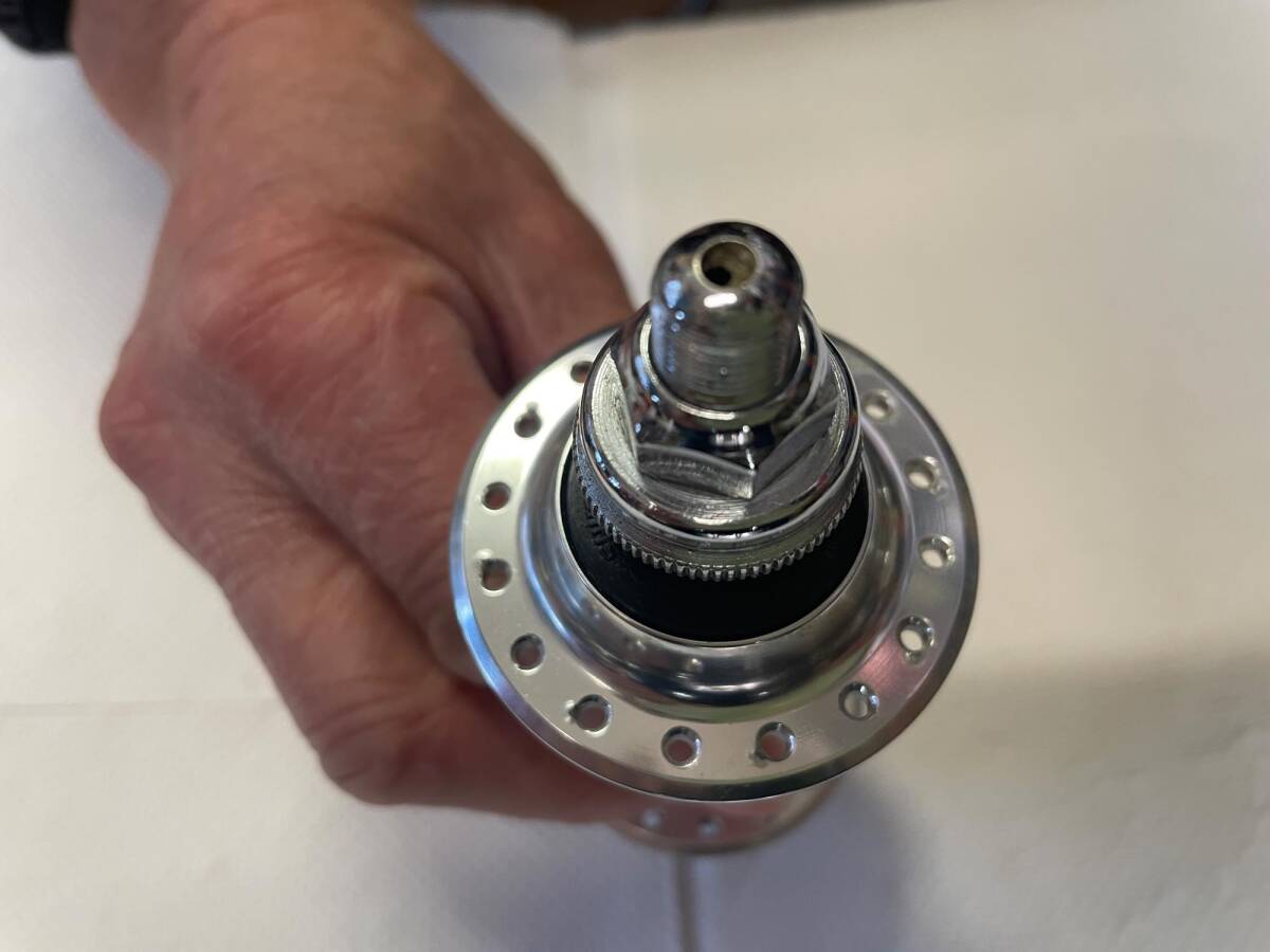 SHIMANO DURA-ACE スモールトラックハブ リア用 HB7710-R エンド SHIMANO DURA-ACE スモールトラックハブ リア用 HB7710-R エンド