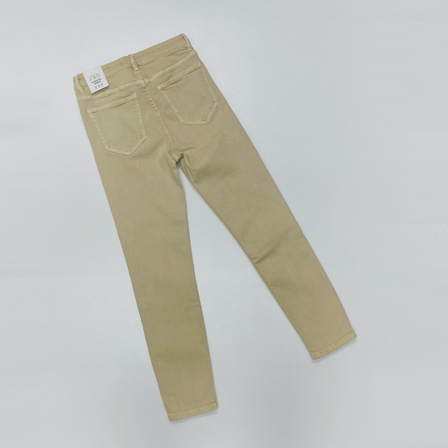 ZARA /38/ ベージュ系 スキニーデニムパンツ ジーンズ ZARA /38/ ベージュ系 スキニーデニムパンツ ジーンズ
