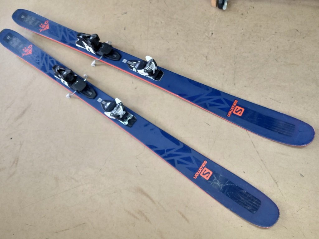 熱販売 2△3-635【Salomon/サロモン】QST 99 181cm ラディウス:19m 2018-2019年モデル オールマウンテン《店頭引渡可/札幌/伏見店》 フリーライド