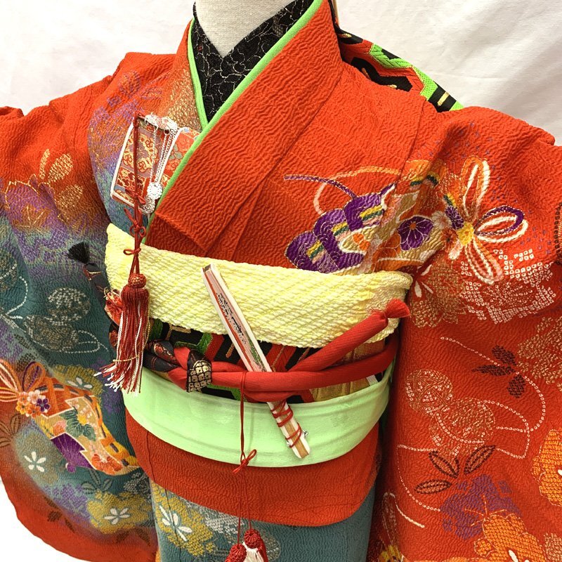 □きものマーチ□七五三 七歳 女児 著物&袋帯 金彩 縮緬 扇 赤緑□狀態(tài)良好 412ag63