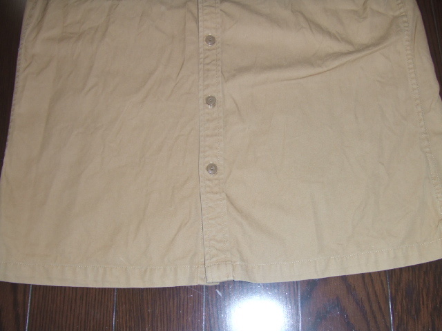 ★良品 GAP ギャップ / コットン 半袖ワークシャツ カーキ / サイズM(肩幅46cm身幅56cm着丈73cm) ★_画像4