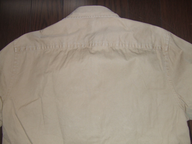 ★良品 GAP ギャップ / コットン 半袖ワークシャツ カーキ / サイズM(肩幅46cm身幅56cm着丈73cm) ★_画像6