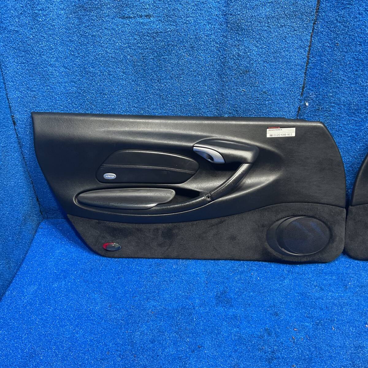 [AK-0024499] H16 Porsche Boxster 986K 986 поздняя версия левый руль [ дверей отделка внутренняя обшивка левый правый ] 587582