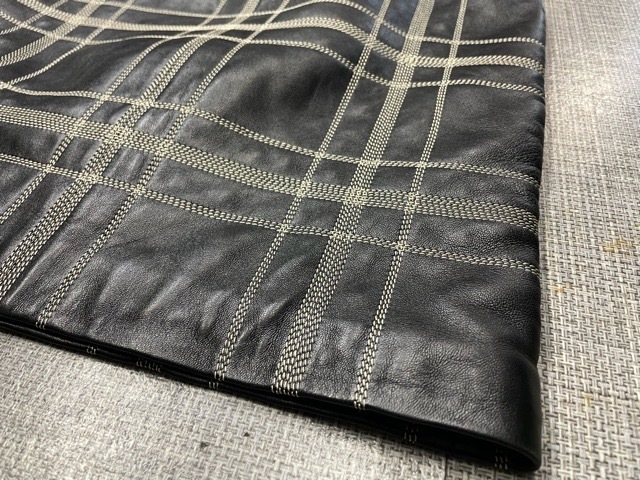 送料無(wú)料！LOEWE(ロエベ)ラム本皮革/ステッチ/スカート ☆サイズ38