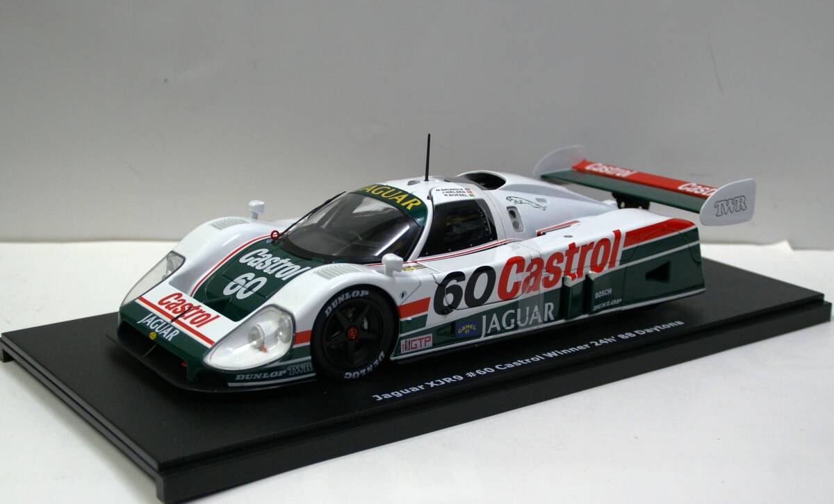 E-4 BIG6 Le Mans メタルミニカー 希少 3.4Dタイプジャガー E-4 BIG6 Le Mans メタルミニカー 希少 3.4Dタイプジャガー