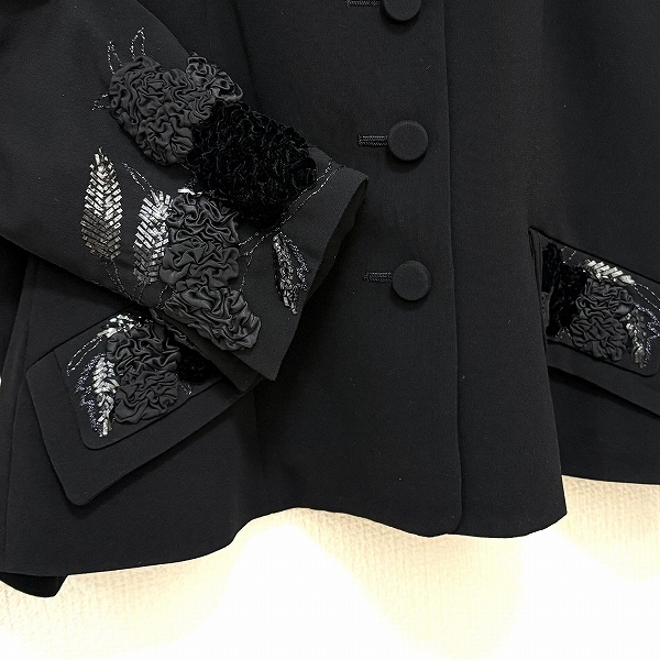 #anc シズカコムロ 4298 SHIZUKA KOMURO ジャケット 黒 花モチーフ 刺繍 シルク使い レディース [883631]