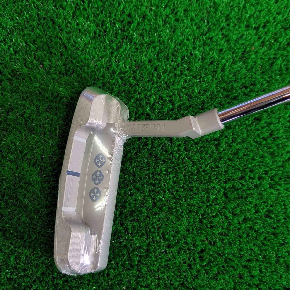 新品!マジェスティパター☆サントリーニ BLADE型 34in_画像3