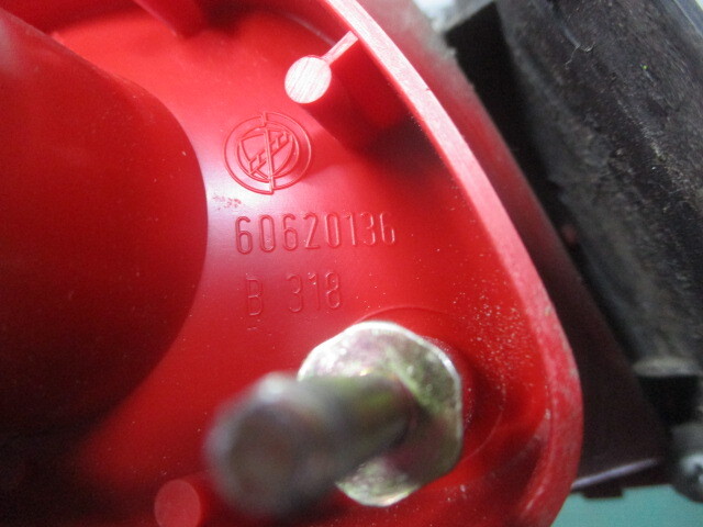 Alpha Romeo 156 2.0 Twin Spark GF-932A2 правый задний фонарь задний фонарь 60620136 60620138