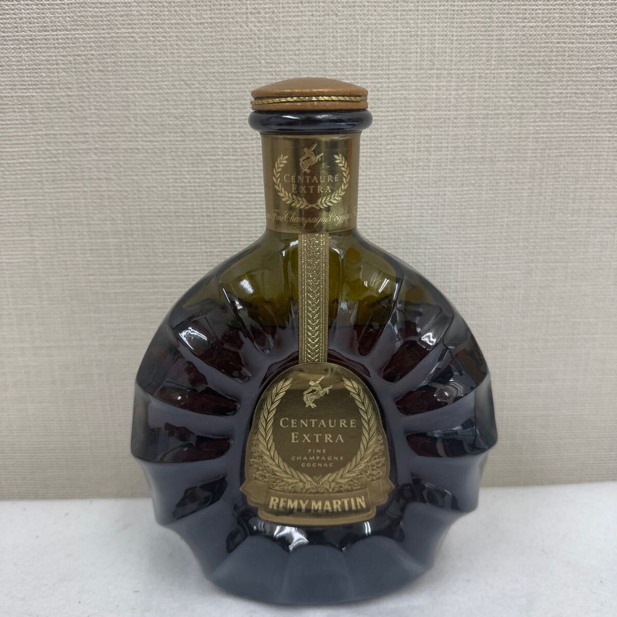 未開封 レミーマルタンセントーエクストラ 700ml 40度 - ブランデー 未開封 レミーマルタンセントーエクストラ 700ml 40度 - ブランデー