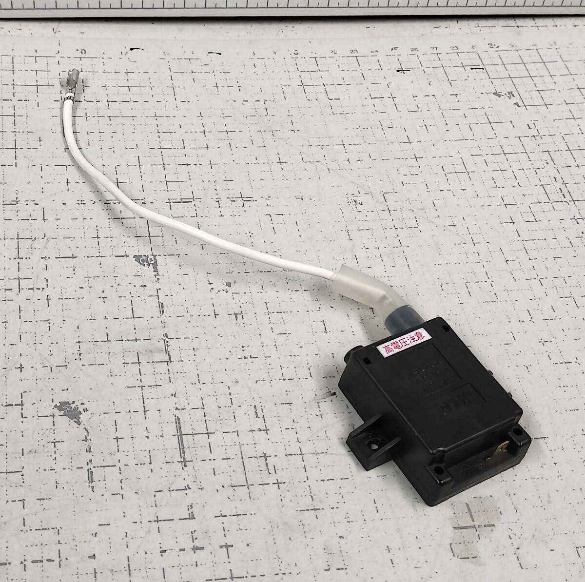 4-[給湯器]点火トランス/イグナイタ/スパーカー/BSN-103TG/DC15v/中古部品