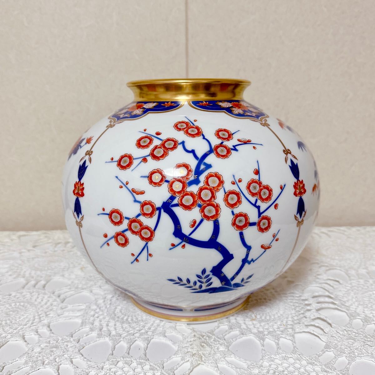 2043/未使用 香蘭社 花瓶 金彩 四君子 梅蘭竹菊 花器 磁藝工房謹製 花器 壺 陶器 花入 有田焼