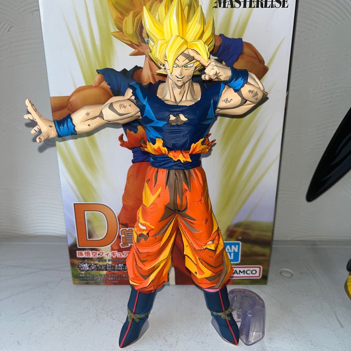 ドラゴンボール　激突！宇宙を賭けた闘い　超サイヤ人　孫悟空　フィギュア　リペイント 一番くじ　二次元彩色