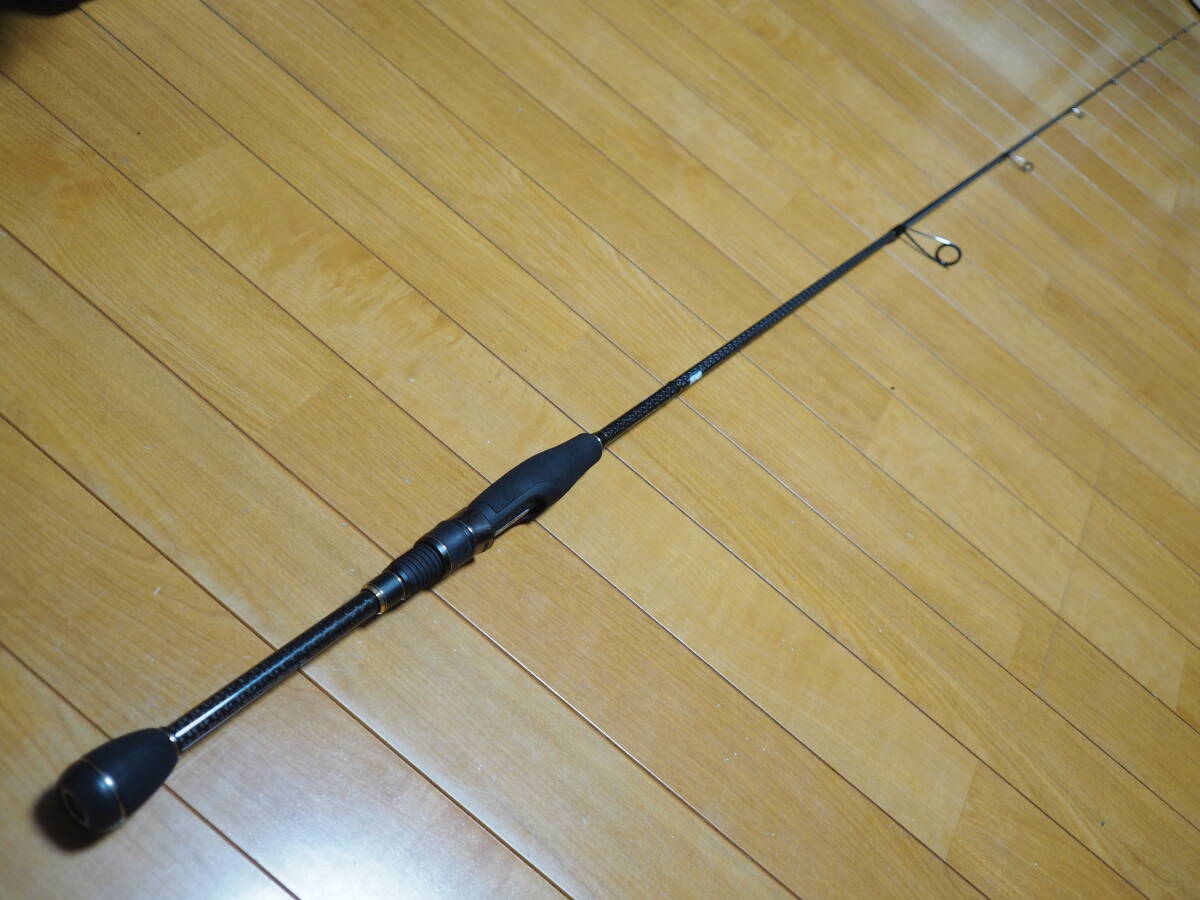 ♪♪超美品　レイドジャパン グラディエーター アンチ GA-61ULS-ST フィクサー♪♪
