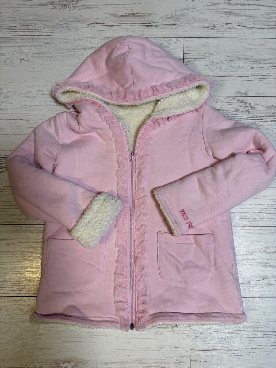  Mezzo Piano с вышитым логотипом боа двустороннее пальто size140 во всяком случае симпатичный. 