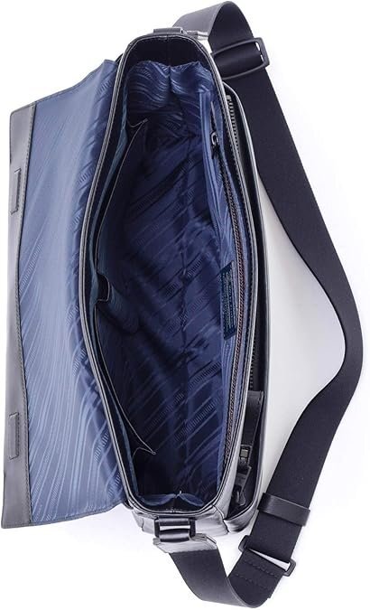 BB565 フジタカ 定価49500円 新品 黒 レザーショルダーバッグ 牛革 A4 軽量 オンオフ兼用 ビジネスバッグ 619102 ブラック FT by FUJITAKA_画像8