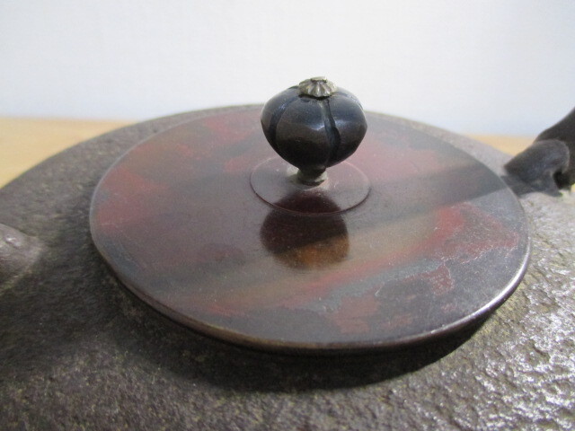 逸品 古鉄地 南部鉄器 上寿堂 造 銅蓋 鉄瓶 煎茶道具 茶道具 逸品 古鉄地 南部鉄器 上寿堂 造 銅蓋 鉄瓶 煎茶道具 茶道具