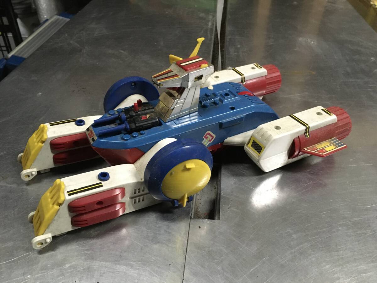 当時物 クローバー 機動戦士ガンダム ダイカスト 宇宙空母 当時物 クローバー 機動戦士ガンダム ダイカスト 宇宙空母