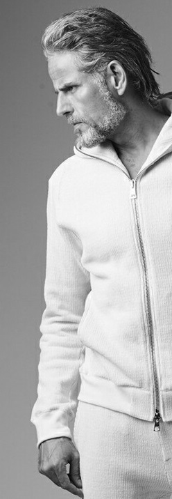 定価14萬(wàn) 1piu1uguale3 RHINESTONE LUX JERSEY 3D ZIP PARKA & RIB PANTS Ⅲ ジャージスエットジップパーカー wjk akm ジュンハシモト