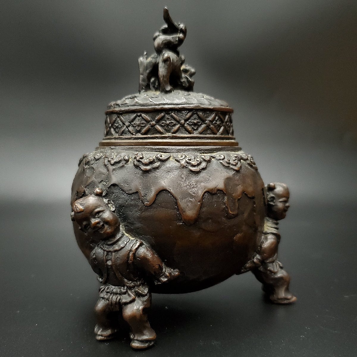 宝蔵】高岡銅器 金工家 二上常太郎 元威 蝋型鋳銅 唐子足 獅子 宝蔵】高岡銅器 金工家 二上常太郎 元威 蝋型鋳銅 唐子足 獅子