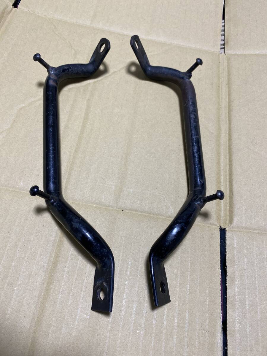 スズキ イナズマ グラブバー 左 右 セット サイドグリップ リアキャリア 荷掛けフック タンデムバー 送料600円