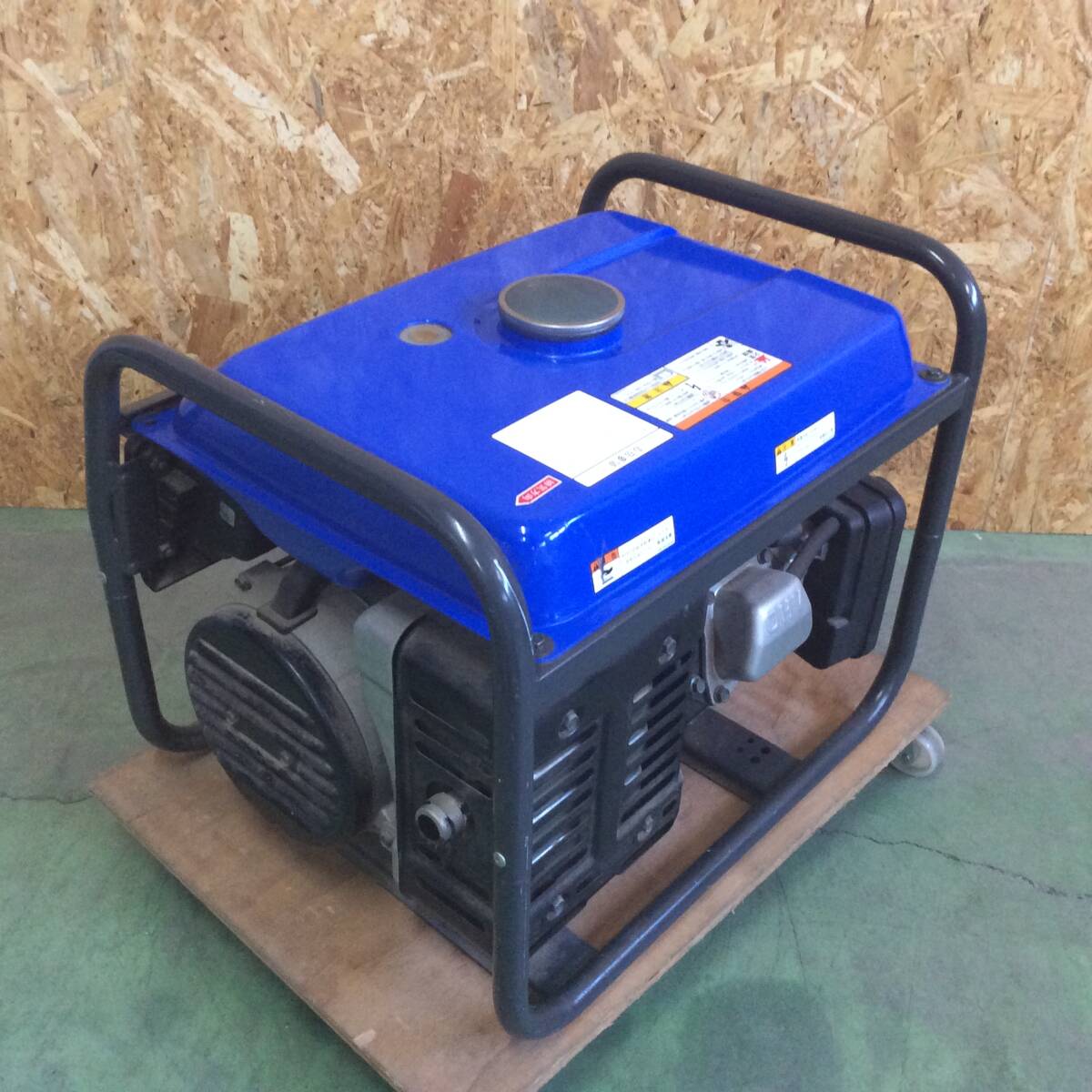 WH-4255】中古品 YAMAHA ヤマハ エンジン発電機 EF2300 50Hz WH-4255】中古品 YAMAHA ヤマハ エンジン発電機 EF2300 50Hz
