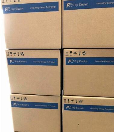 新品★東京発★適格請求★税込 富士電機 形 インバーター FRN7.5G1S-2J★６ヶ月保証