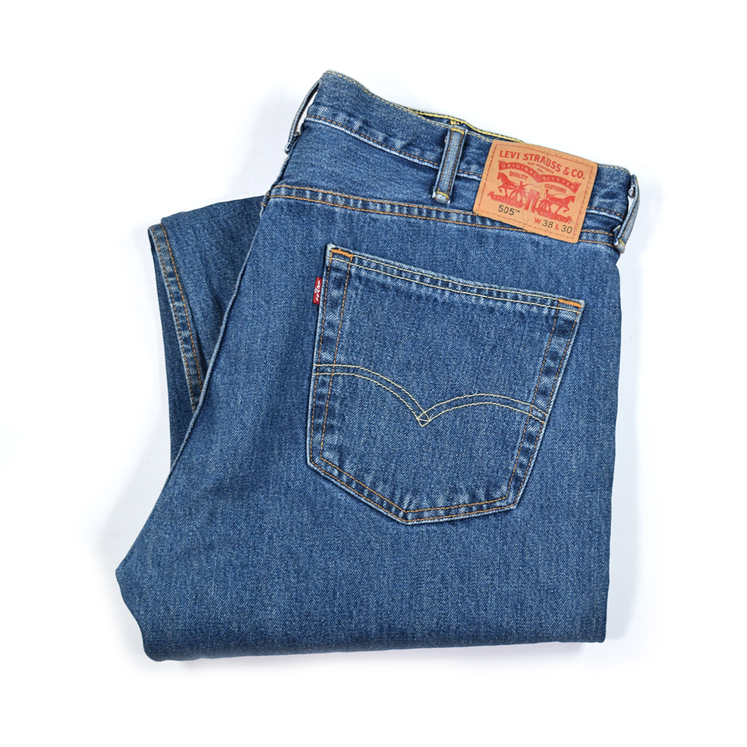 【送料無料】濃紺 リーバイス 505 ストレート フェード ジーンズ デニムパンツ ジッパー ネイビー W38 大きいサイズ Levis 古着 @EA9079