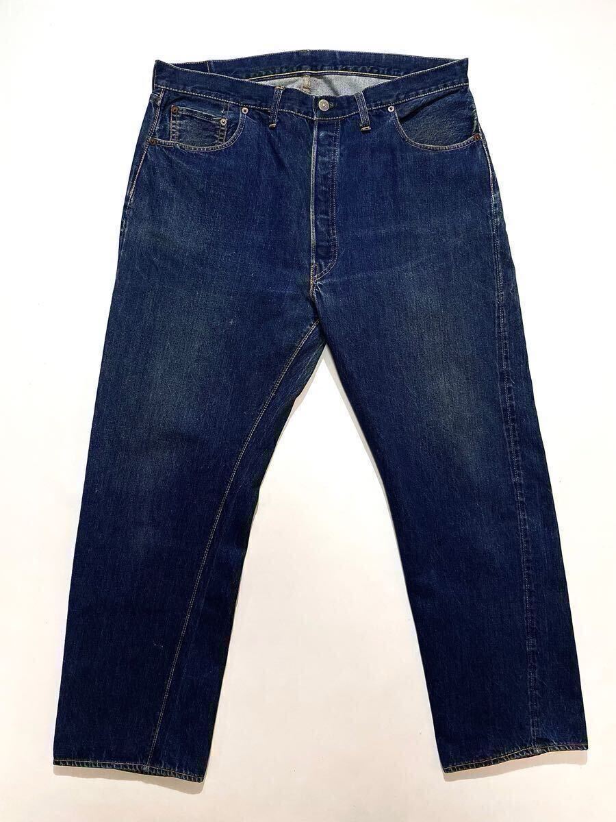 激レア LEVI’S 501XX 濃紺 隠しリベットあり 激レア LEVI'S 501XX 濃紺 隠しリベットあり