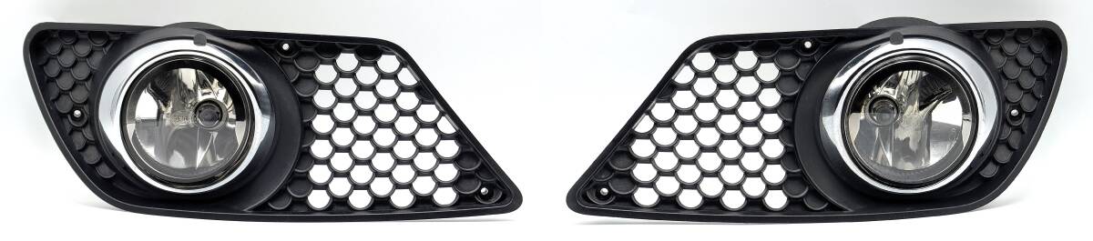 メルセデス ベンツ 純正 Cクラス W204（前期）フォグランプ カバーセット LR