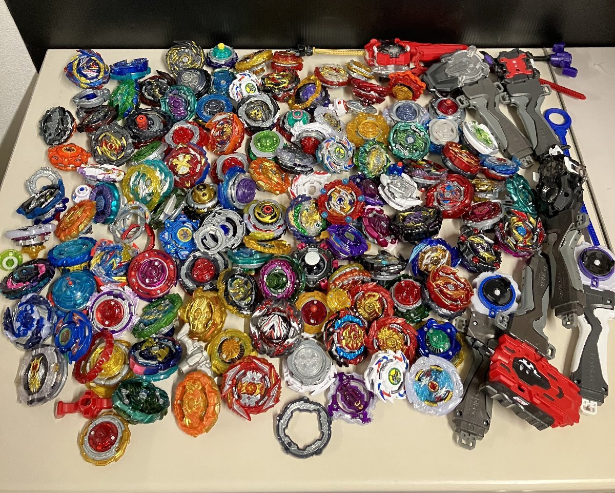 ベイブレードバースト まとめ売り 約30個 Yahoo!オークション - 【むつ30】ベイブレードバーストまとめ