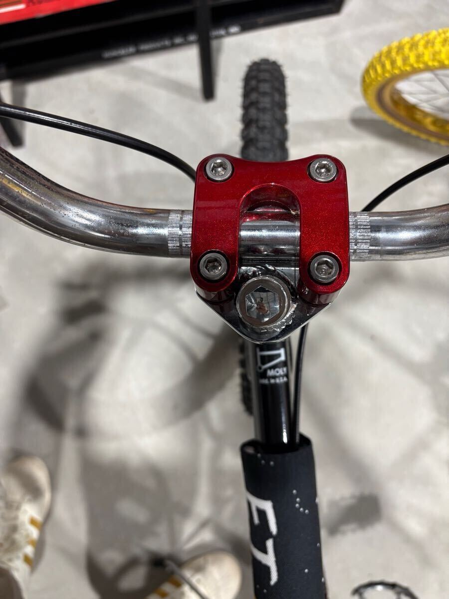 Mongoose Stranger Things 20 BMX MAG CUSTOM ストレンジャー Mongoose Stranger Things 20 BMX MAG CUSTOM ストレンジャー