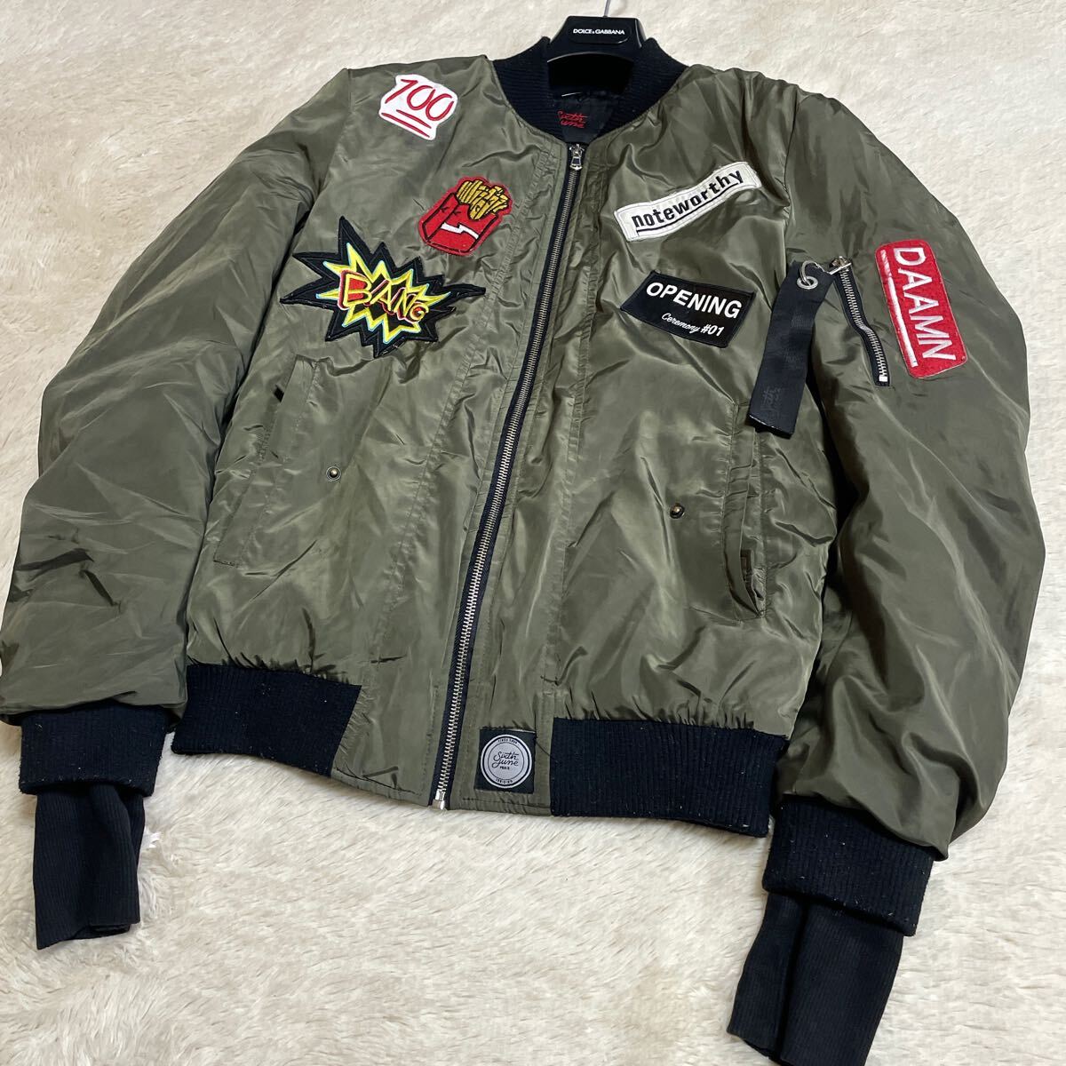 美品 SIXTH JUNE シックススジューン ワッペン MA1 ブルゾン 美品 SIXTH JUNE シックススジューン ワッペン MA1 ブルゾン
