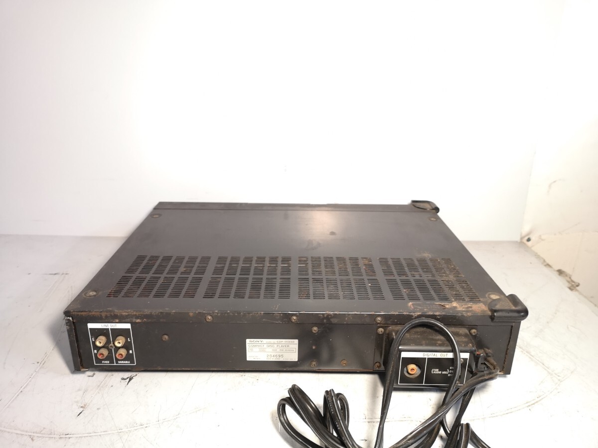 SONY CDP-553ESD CD PLAYER Junk 