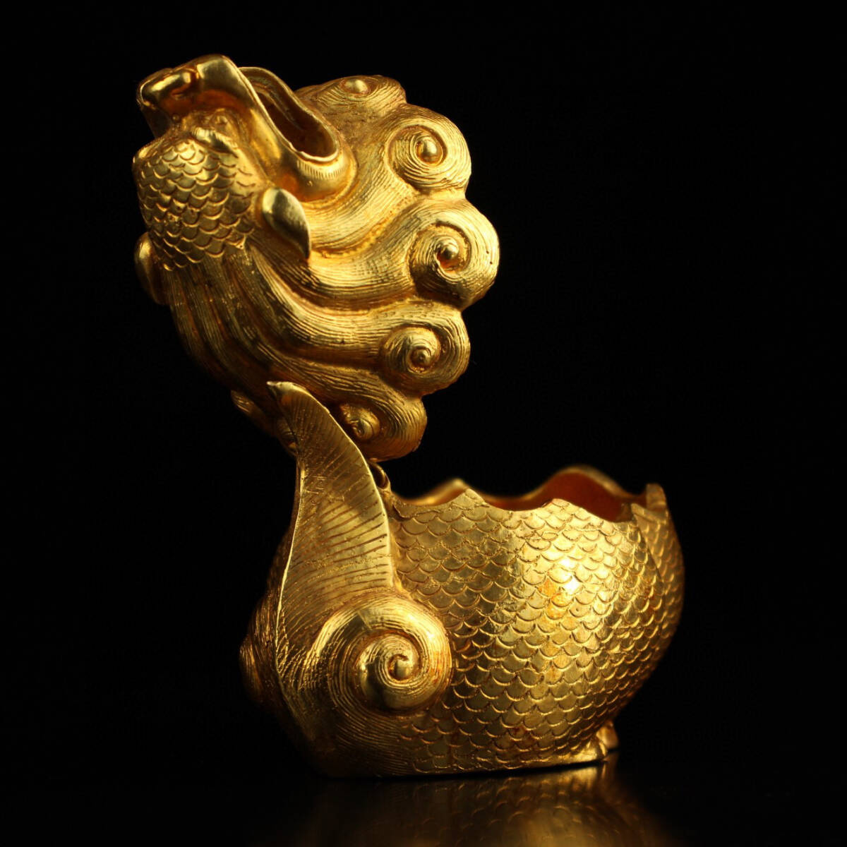 ▽鴻▽ 銅製 塗金 瑞獣熏香炉 置物 古賞物 中国古玩 中国古美術 ▽鴻▽ 銅製 塗金 瑞獣熏香炉 置物 古賞物 中国古玩 中国古美術