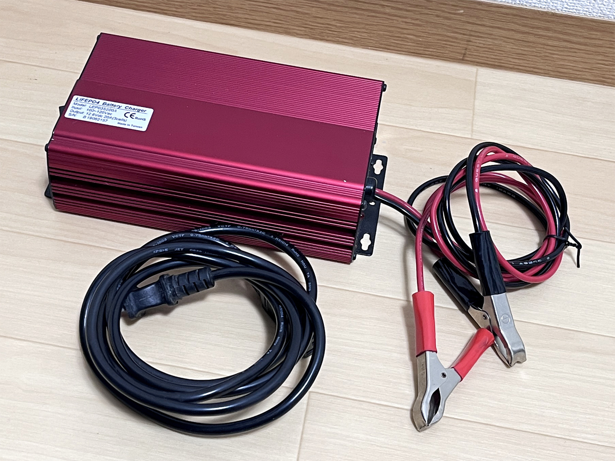 EVOTEC LiFEPO4 LEP03S200A リチウムバッテリーチャージャー 12.6V 20A エヴォテック リチウムイオンバッテリー チャージャー 部品パーツ