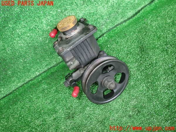 2UPJ-18804250]インプレッサ WRX-STi(GC8)パワステポンプ 中古
