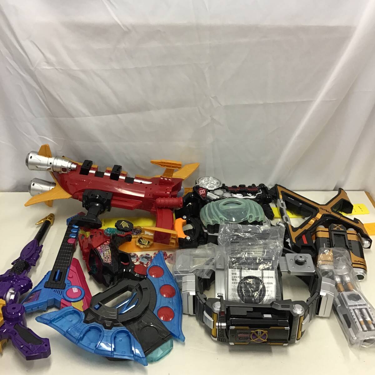 44 ジャンク品 戦隊シリーズ 仮面ライダーシリーズ 変身アイテム