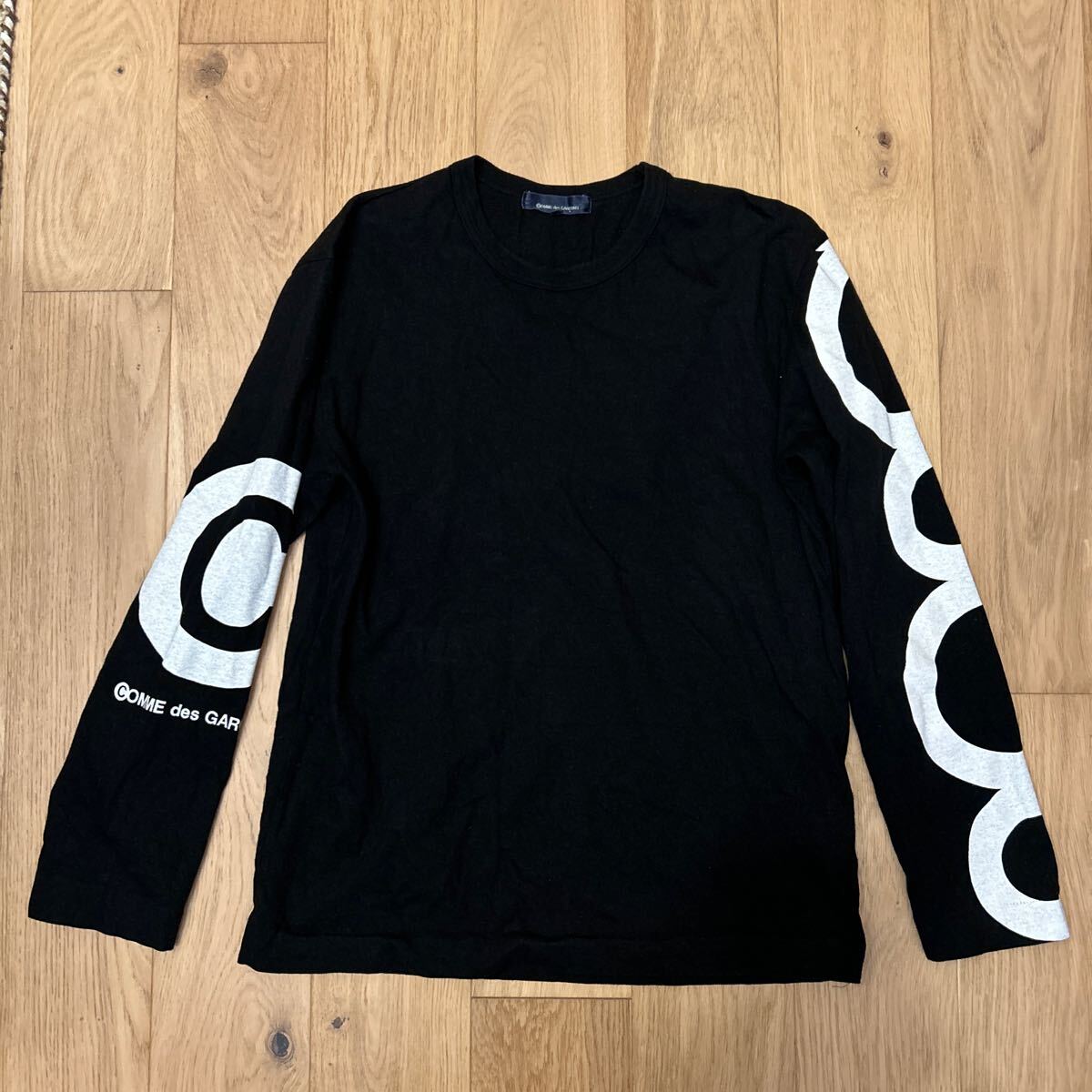 COMME des GARCONS コムデギャルソン 青山限定 長袖Tシャツ M COMME des GARCONS コムデギャルソン 青山限定 長袖Tシャツ M