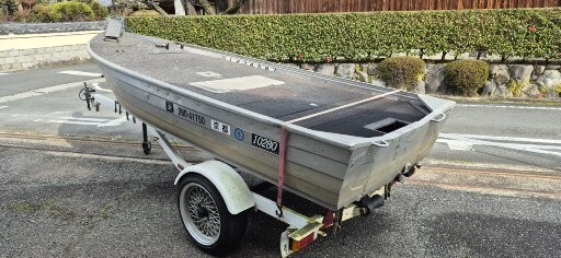 ウィザード Vハル 12フィート 船体 トーハツ20馬力エンジン ウィザード Vハル 12フィート 船体 トーハツ20馬力エンジン