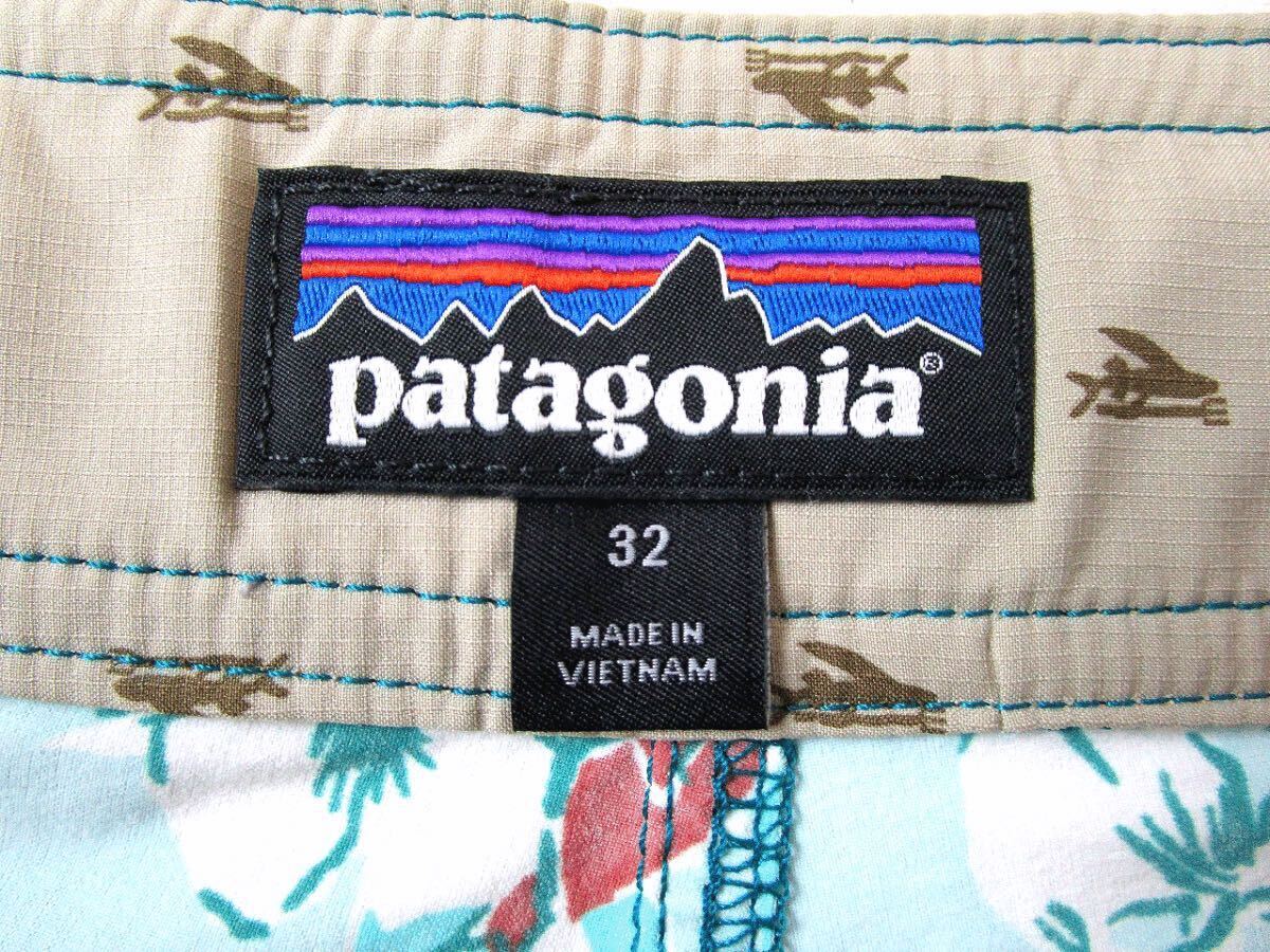 未使用 PATAGONIA パタゴニア ボードショーツ サーフパンツ ショートパンツ ハーフパンツ メンズ W32 ブルー 花柄 送料250円